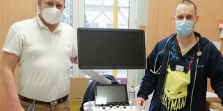 Tízmilliót gyűjöttek, s már van saját ultrahang-berendezés a pécsi gyemekonkológián Tízmilliót gyűjöttek, s már van saját ultrahang-berendezés a pécsi gyemekonkológián