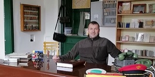 Újraépítik a vasutat Palotabozsokon – Ludvig Károlyéknak köszönhetően múzeummá vált az állomás Újraépítik a vasutat Palotabozsokon – Ludvig Károlyéknak köszönhetően múzeummá vált az állomás
