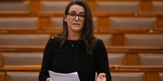 Nem kell a négy- vagy többgyermekes anyáknak szja-t fizetniük