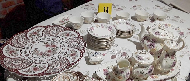 Elsikkasztotta faluja pénzét egy képviselő az élettársával, a kommandósok mentek értük Elsikkasztotta faluja pénzét egy képviselő az élettársával, a kommandósok mentek értük