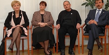 Újra átszabják az EKF irányítását