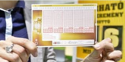 Egy mázlista magyar 4 milliárdot nyert az Eurojackpoton Egy mázlista magyar 4 milliárdot nyert az Eurojackpoton