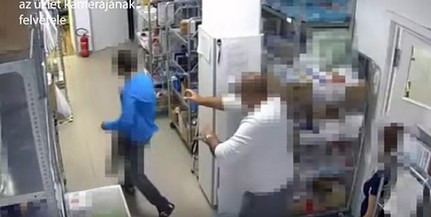 Összevertek egy pécsi boltban a biztonsági őrök egy tolvajnak vélt fiatalt - Videó! Összevertek egy pécsi boltban a biztonsági őrök egy tolvajnak vélt fiatalt - Videó!