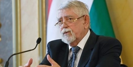 Kásler Miklós: meghatározó hetek állnak előttünk Kásler Miklós: meghatározó hetek állnak előttünk