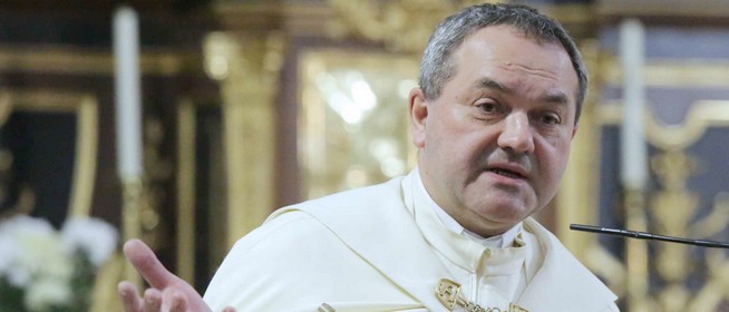 Felmentette a híveket a vasárnapi szentmise látogatása alól a pécsi megyéspüspök Felmentette a híveket a vasárnapi szentmise látogatása alól a pécsi megyéspüspök