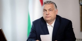 Orbán Viktor: marad a digitális oktatás a felsősöknek, hamarosan nyithatnak a teraszok Orbán Viktor: marad a digitális oktatás a felsősöknek, hamarosan nyithatnak a teraszok