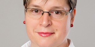 A pécsi Őriné Simonovics Andreát választották Baranya Kedvenc Online Tanárává A pécsi Őriné Simonovics Andreát választották Baranya Kedvenc Online Tanárává