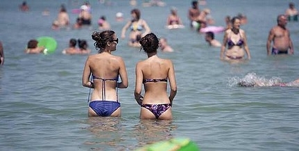 Hétvégén már strandra, meccsre is mehetünk, kinyithatnak a szállodák is Hétvégén már strandra, meccsre is mehetünk, kinyithatnak a szállodák is