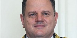 Rendőr dandártábornokká nevezték ki Baranya főkapitányát, dr. Gulyás Zsoltot Rendőr dandártábornokká nevezték ki Baranya főkapitányát, dr. Gulyás Zsoltot