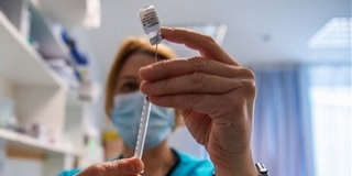 Hamarosan a 12-15 éves gyerekekre is kiterjedhet az oltás lehetősége Magyarországon Hamarosan a 12-15 éves gyerekekre is kiterjedhet az oltás lehetősége Magyarországon