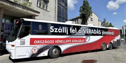 Véradóbuszt kapott az Országos Vérellátó Szolgálat Véradóbuszt kapott az Országos Vérellátó Szolgálat