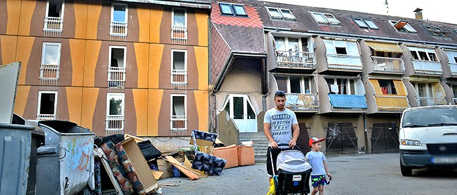 Benéztünk a hírhedt Lánc utcai tömbházakba, ahol állítólag már disznót is vágtak Benéztünk a hírhedt Lánc utcai tömbházakba, ahol állítólag már disznót is vágtak
