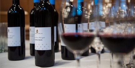 Villányi bort választottak az Országház vörösborának