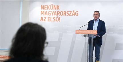 Stop Gyurcsány, stop Márki-Zay! Folytatódik az aláírásgyűjtés