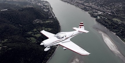 Áder: a Pécsett gyártott kisrepülőgépek csökkenthetik az ágazat környezeti lábnyomát