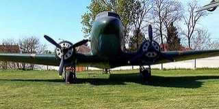 Ismét látható lesz a pécsi vidámparkban évtizedekig szolgált legendás repülőgép Ismét látható lesz a pécsi vidámparkban évtizedekig szolgált legendás repülőgép