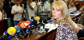 Malina Hedvig kisbabát vár Malina Hedvig kisbabát vár