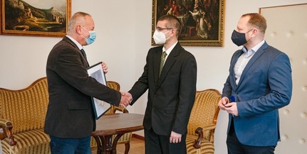 Lapunk korábbi munkatársa, Korb Zoltán kapta a PTE sajtódíját
