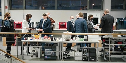 3D nyomtatási technológiákat alkalmazó központ nyílt meg a pécsi egyetemen