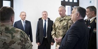 Tízszázalékos béremelést kapnak a rendőrök és a katonák Tízszázalékos béremelést kapnak a rendőrök és a katonák