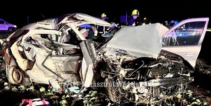 Felismerhetetlenségig összetörtek a halálos balesetben az autók
