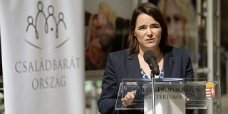 A Fidesz-KDNP hivatalosan is döntött Novák Katalin jelöléséről A Fidesz-KDNP hivatalosan is döntött Novák Katalin jelöléséről