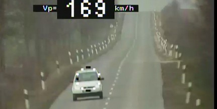 Majd' százhetvennel repesztett egy autós egy baranyai mellékúton - Le is kapcsolták Majd' százhetvennel repesztett egy autós egy baranyai mellékúton - Le is kapcsolták