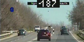 Csaknem 190-nel repesztett egy baranyai autós - Itt vannak a speedmarathon eredményei Csaknem 190-nel repesztett egy baranyai autós - Itt vannak a speedmarathon eredményei