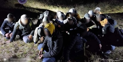 Csaknem száz migránst tartóztattak fel éjjel Bács-Kiskun megyében Csaknem száz migránst tartóztattak fel éjjel Bács-Kiskun megyében