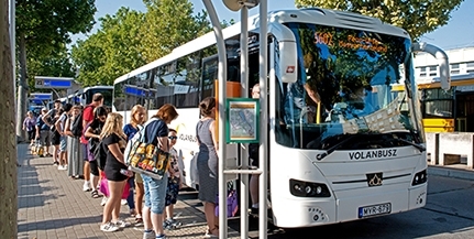 Gyakrabban járnak a buszok Pécs és Orfű között, a Balatonra is gyorsjáratok közlekednek Gyakrabban járnak a buszok Pécs és Orfű között, a Balatonra is gyorsjáratok közlekednek