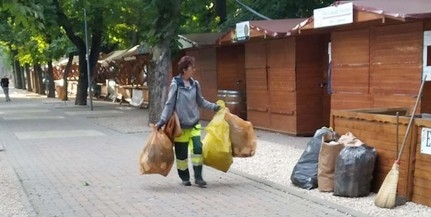 Négy tonna hulladékot hagytak maguk után a Fényfesztiválra látogatók Négy tonna hulladékot hagytak maguk után a Fényfesztiválra látogatók