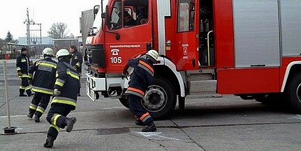 Lángra kaptak a bálák, és egy erdő is ég Baranyában Lángra kaptak a bálák, és egy erdő is ég Baranyában