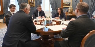 Novák Katalin fogadta Orbán Viktort a Sándor-palotában Novák Katalin fogadta Orbán Viktort a Sándor-palotában