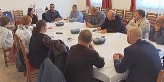 Roma szakemberekkel találkoztak a baranyai zsaruk Roma szakemberekkel találkoztak a baranyai zsaruk