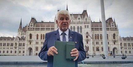 Lovagkereszttel tüntették ki Polics Józsefet, Komló polgármesterét Lovagkereszttel tüntették ki Polics Józsefet, Komló polgármesterét