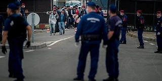 Simicskó: határvédelem kell a terrorizmussal szemben Simicskó: határvédelem kell a terrorizmussal szemben