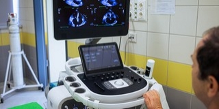 Szívultrahang-készülékeket és betegmonitorokat vásárolt a PTE Klinikai Központ Szívultrahang-készülékeket és betegmonitorokat vásárolt a PTE Klinikai Központ