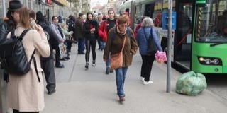 Buszos sztrájk Pécsett: utasok ezrei itták meg a levét az elmaradt béregyezségnek