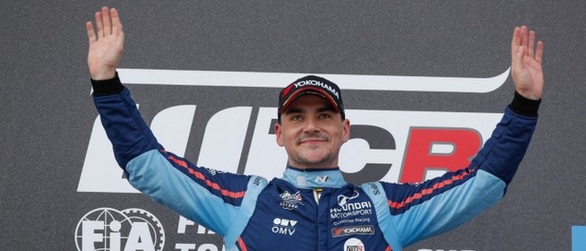 Michelisz Norbert tíz ponttal előnnyel vezeti a tabellát a túraautósok elit kategóriájában!