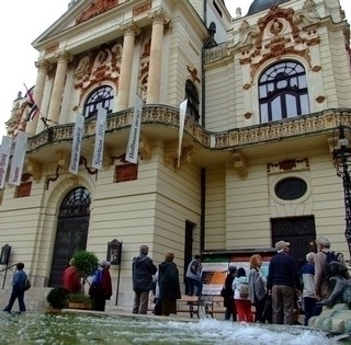 Tizenkét új bemutatóval készül az új évadra a Pécsi Nemzeti Színház