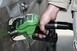 Péntektől ismét csökken az üzemanyagok ára