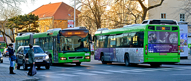 Roppant idegesítő, hogy alig pár helyen lehet jegyet venni a pécsi buszokra - Olvasói levél