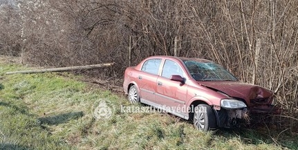 Oszlopnak ütközött egy autós Baranyában