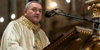 Szentmisét mutat be a megyéspüspök Ferenc pápa lelki üdvéért Szentmisét mutat be a megyéspüspök Ferenc pápa lelki üdvéért