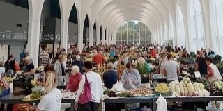 Most már tényleg betelt a pohár, összefognak a vásárcsarnok és a vásártér bérlői Most már tényleg betelt a pohár, összefognak a vásárcsarnok és a vásártér bérlői
