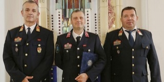 Schőnberger Krisztián lett idén az Év Tűzoltója Pécsett! Schőnberger Krisztián lett idén az Év Tűzoltója Pécsett!