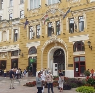 A Fidesz nem támogatja a baloldali városvezetés egymilliárdos megszorító csomagját A Fidesz nem támogatja a baloldali városvezetés egymilliárdos megszorító csomagját