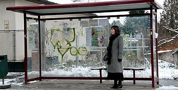 Visszaveszi a buszvárókat a PVV Zrt. Visszaveszi a buszvárókat a PVV Zrt.