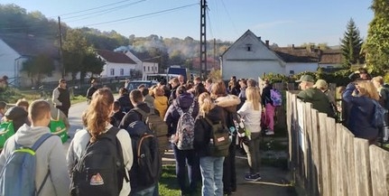 Idén is Fekete István nyomába eredtek a baranyai diákok az író születésnapján Idén is Fekete István nyomába eredtek a baranyai diákok az író születésnapján