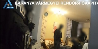 Újabb két drogdílert vontak ki a forgalomból a baranyai zsaruk - Videó!